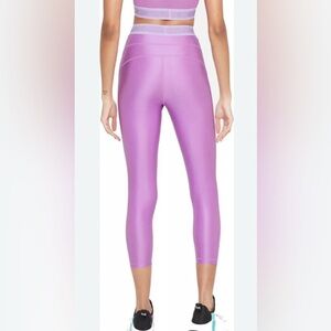 Nike women’s Lilac Leggings
